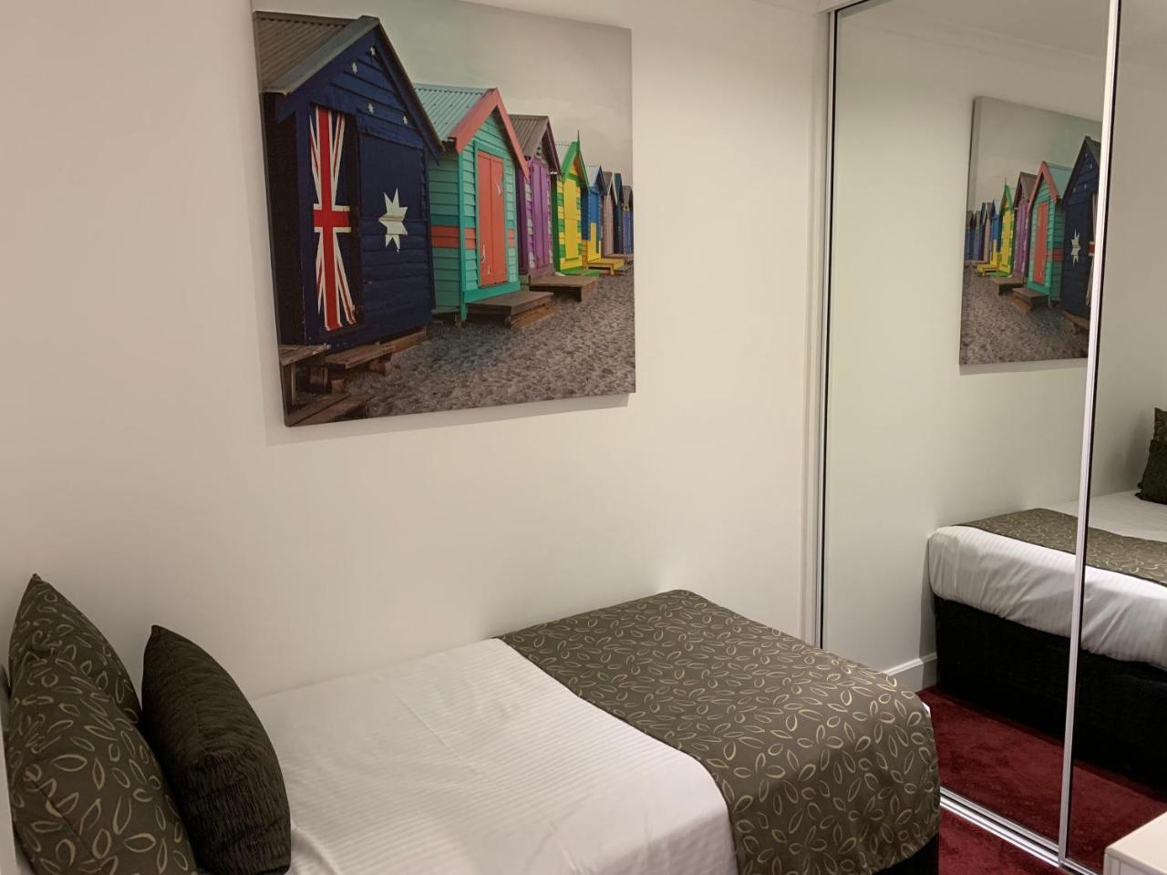 Ensenada Motor Inn And Suites Adelaïde Extérieur photo